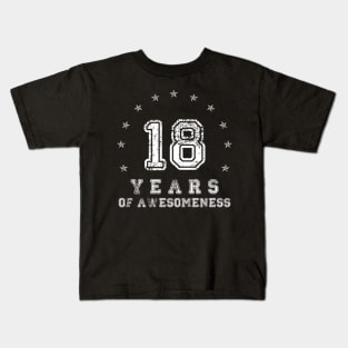 Vintage 18 years of awesomeness Kids T-Shirt